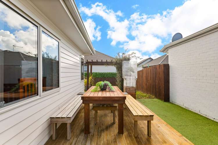 76 Popokatea Drive Takanini_20