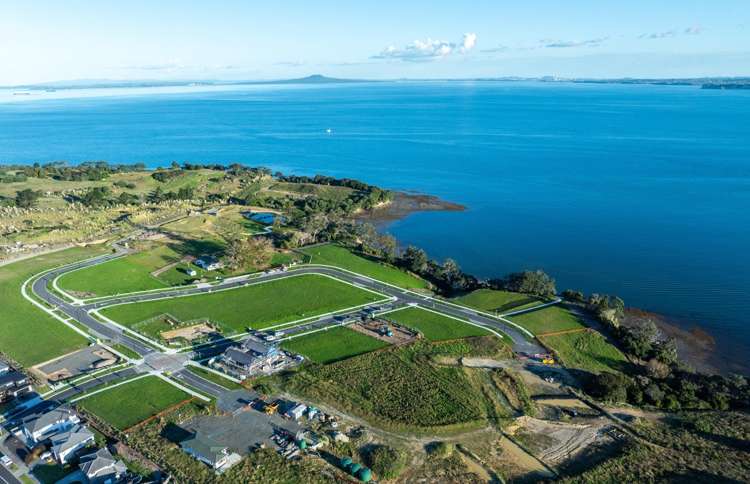 3 Daisy Burrell Drive Gulf Harbour_36