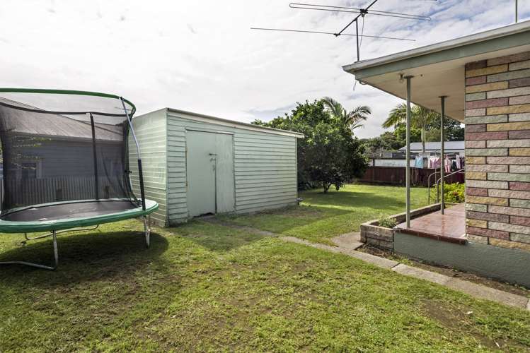 735 Aberdeen Road Te Hapara_18