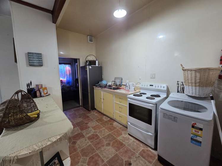 3 George Street Balclutha_8