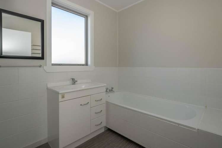 7 Schwass Street Seddon_9