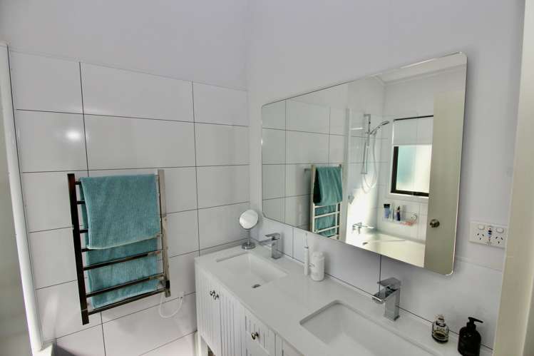 83 Robinson Road Whitianga_10