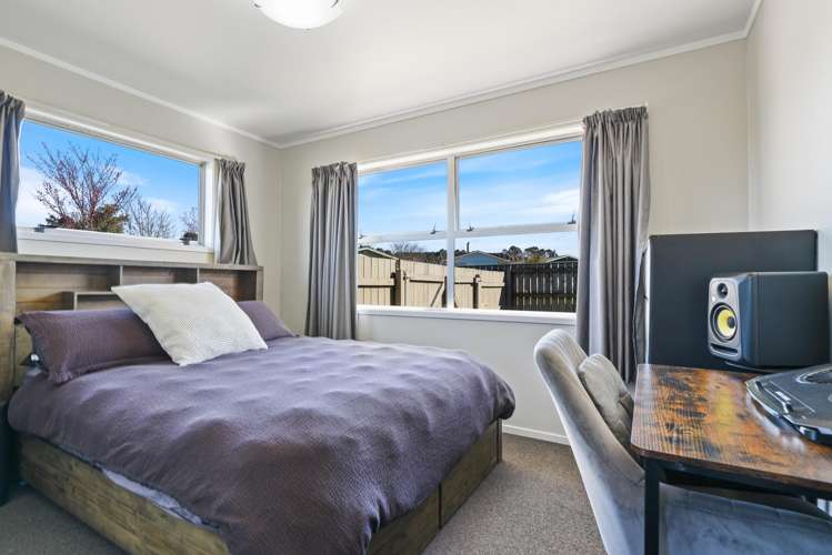 3 Sapphire Place Pukehangi_5