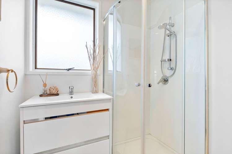 26 Cockayne Crescent Sunnynook_15