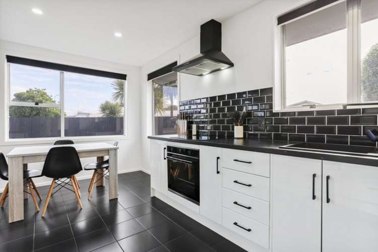 28 Shetland Street Wainoni_19