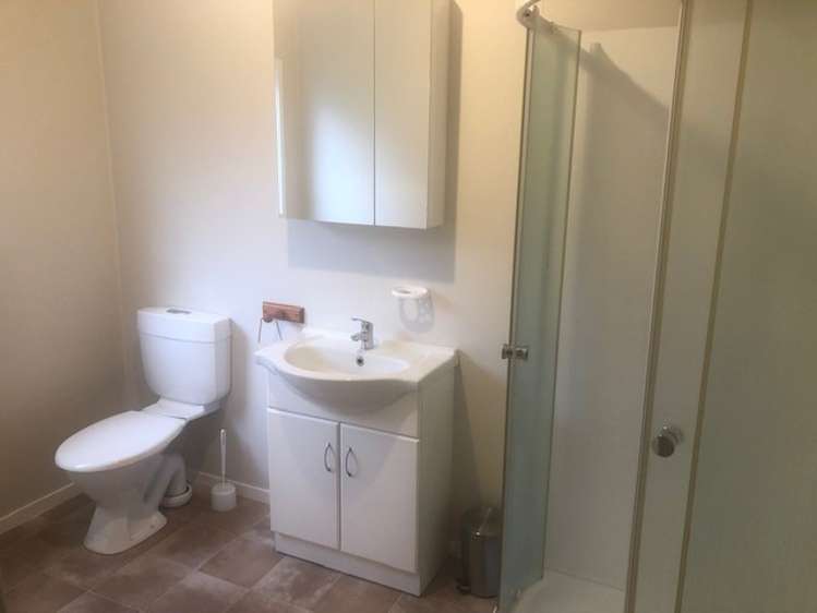 1/268a Sunset Road 2641_6