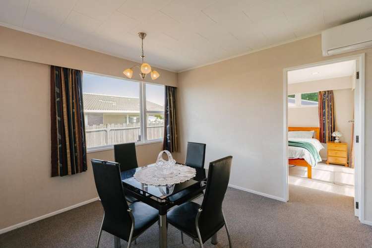 7 Lockhart Avenue Milson_7