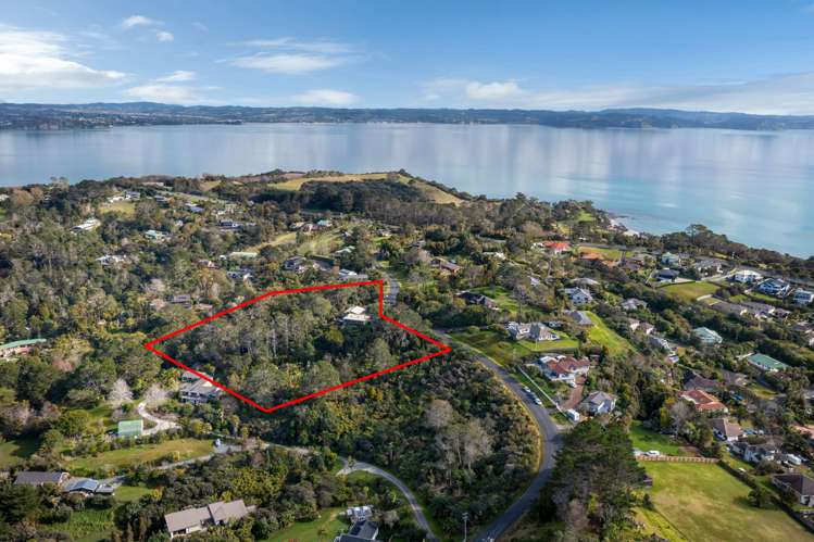 8 Clayden Drive Gulf Harbour_0