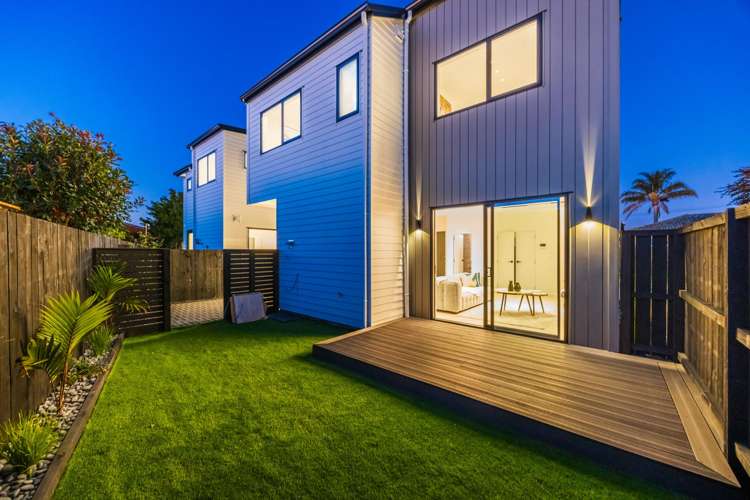 7/4 Bingara Place Favona_16