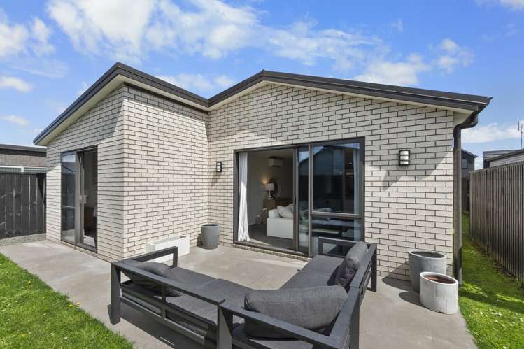 8 Trewern Avenue Chartwell_11