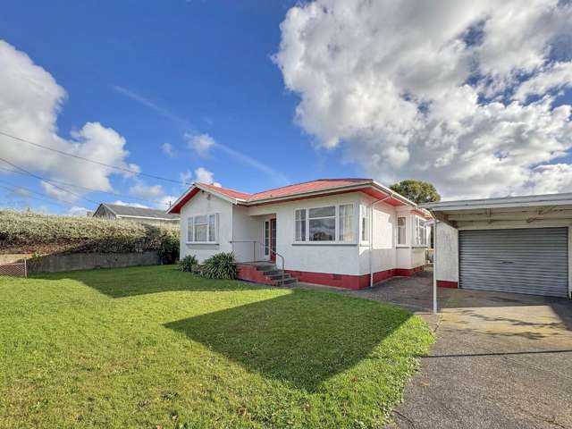 WAVERLEY - 2 BEDROOMS