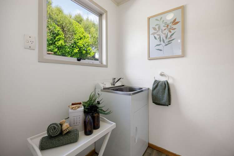 13 Edith Place Dinsdale_13