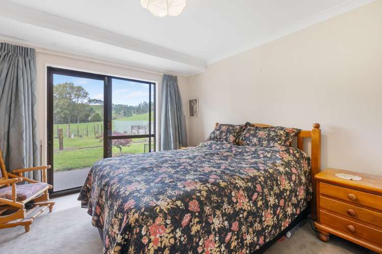 32 Davis Road Inglewood_17