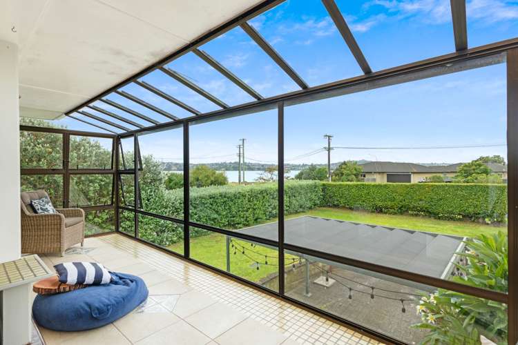 37 Boyd Avenue Mangere Bridge_3