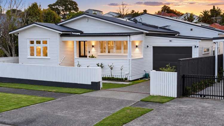 7 Huntingtree Avenue Sandringham_1