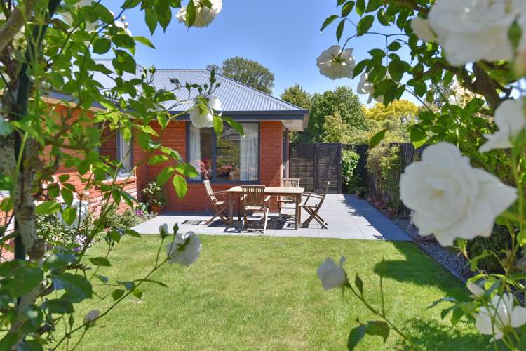 12 Croftwood Lane Harewood_19