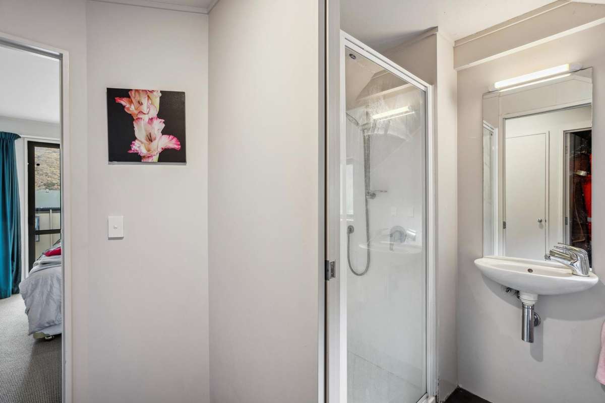 14/64 Marina Drive_5