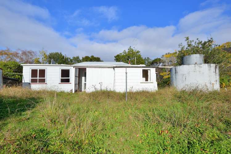 1080 Tauwhareparae Road Tolaga Bay_6