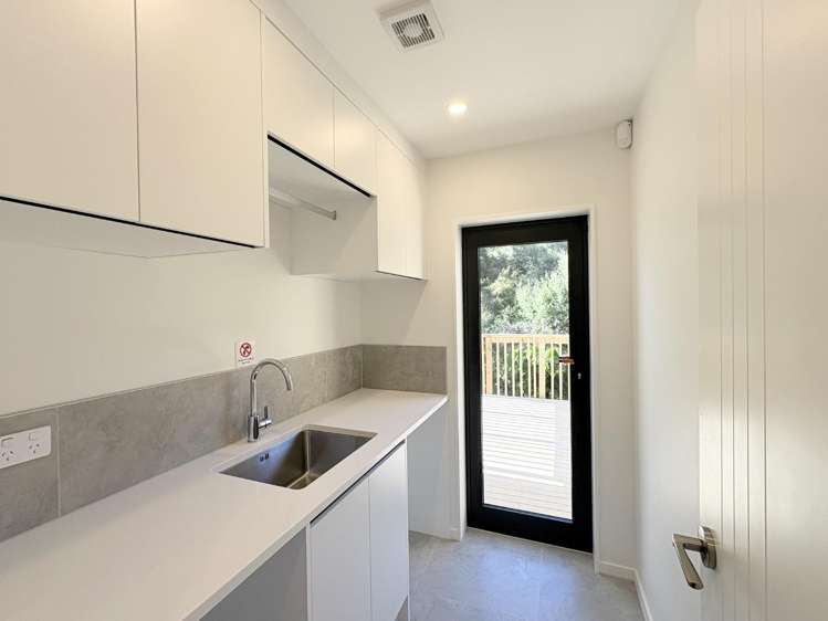 14 Aoraki Crescent Albany Heights_7