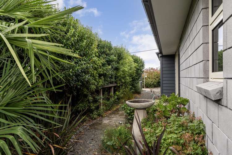 4a Read Crescent Clive_12