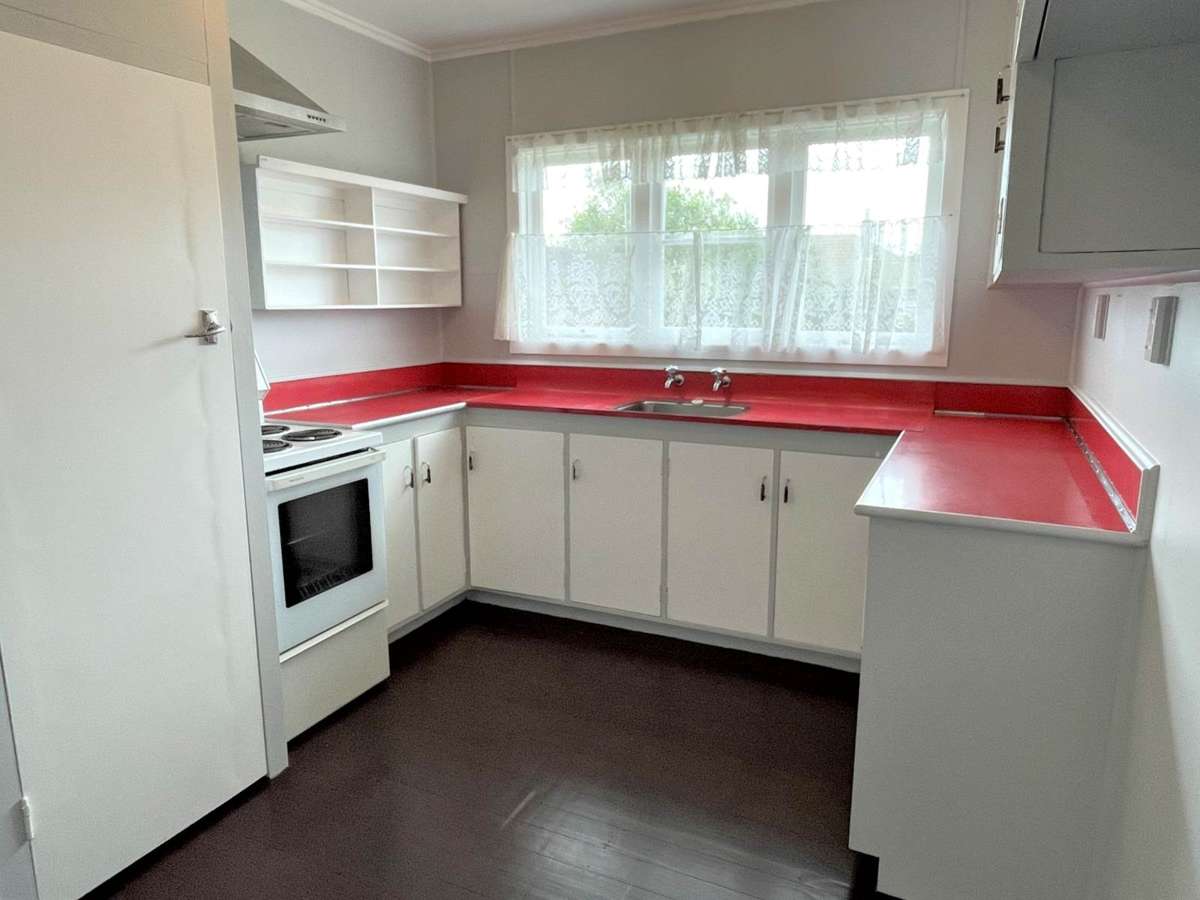 Spacious two bedroom home 3