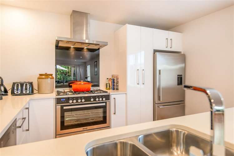 84 Salisbury Road Birkdale_27