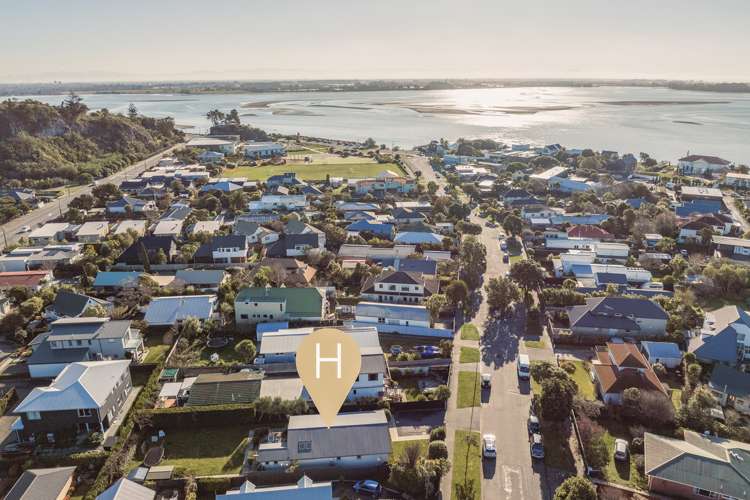 23 Celia Street Redcliffs_21