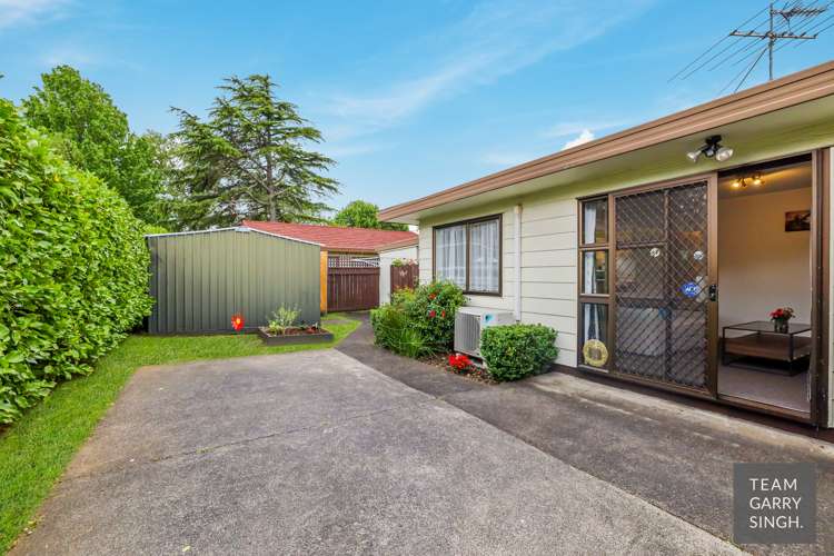 2/33 Onslow Road Papakura_11
