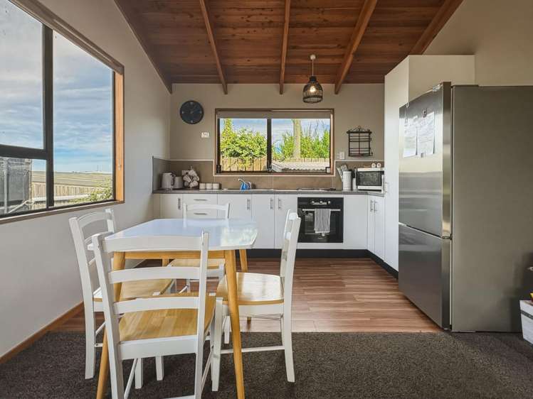 228a Beach Road 10568_1