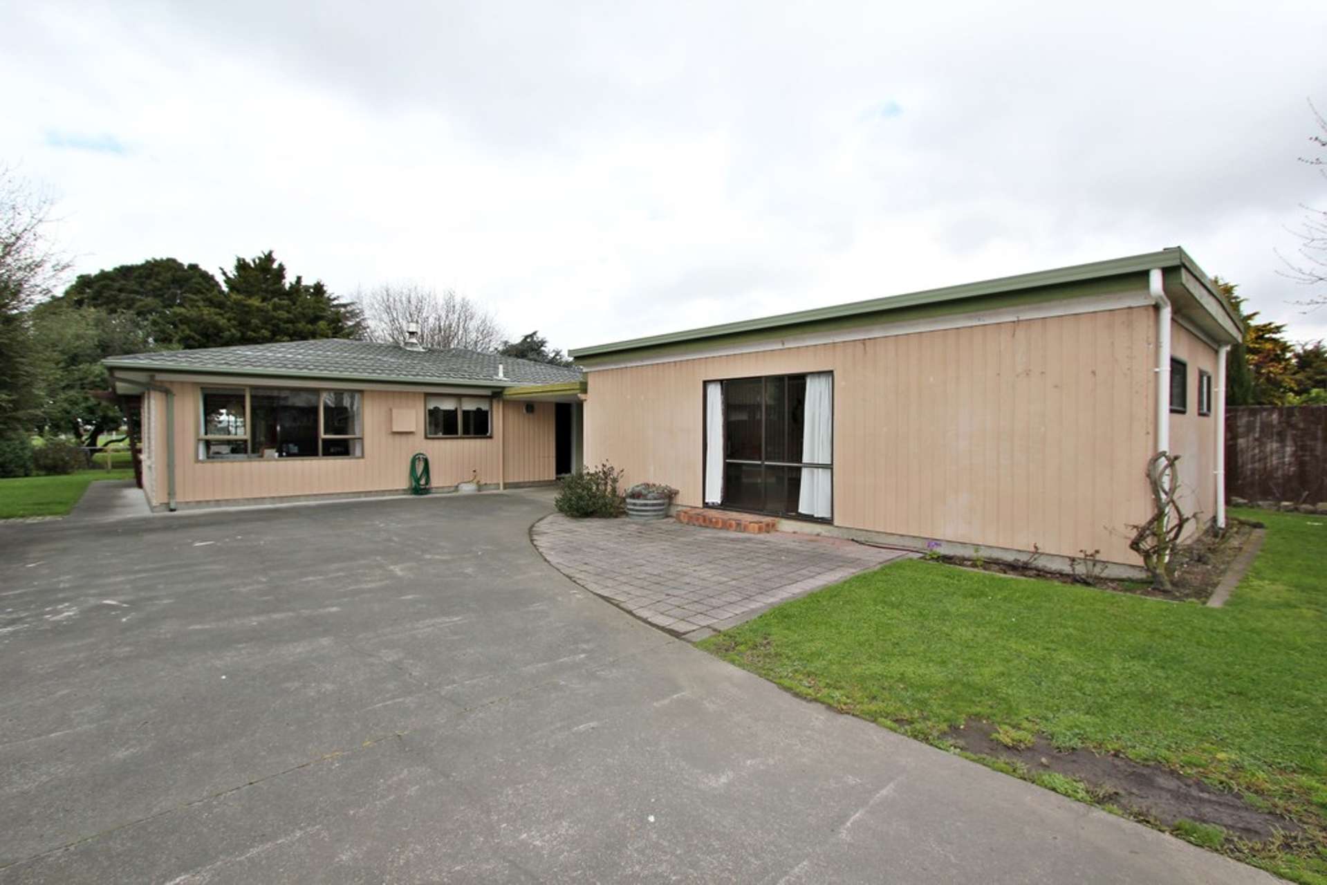 15 Church Road Taradale_0