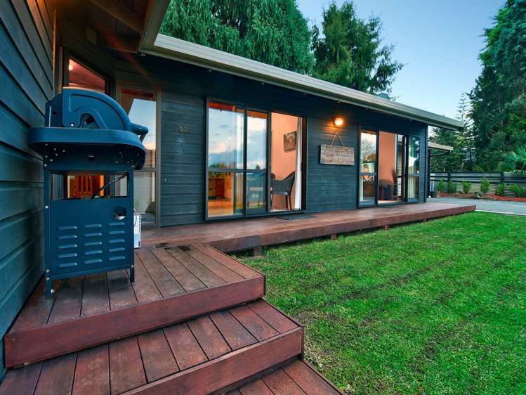 1 South Lynn Road Titirangi_13