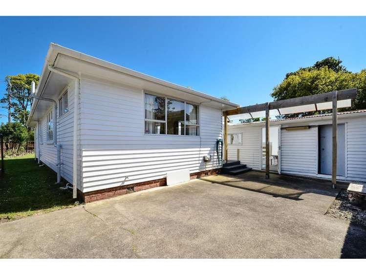 180 Henderson Valley Road Henderson_12