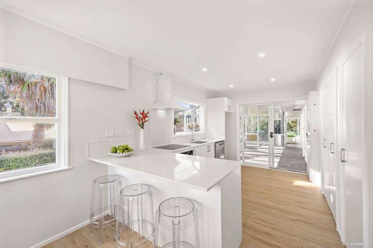 58 David Avenue Hillpark_5