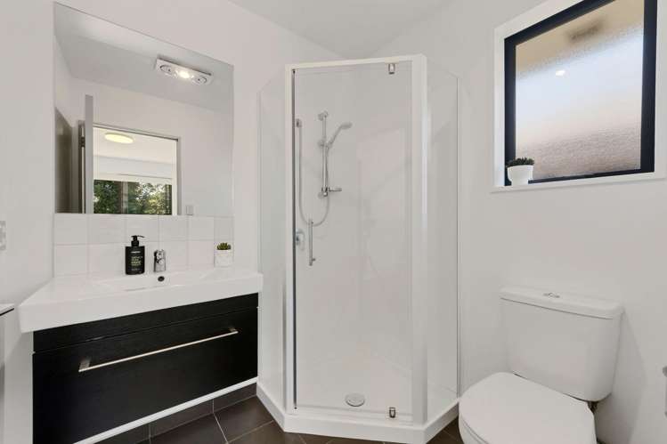 20 Larne Place Belfast_12