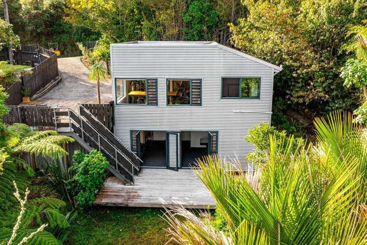 395 Titirangi Road Titirangi_0