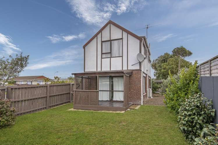 2/29 Meon Street Aranui_1