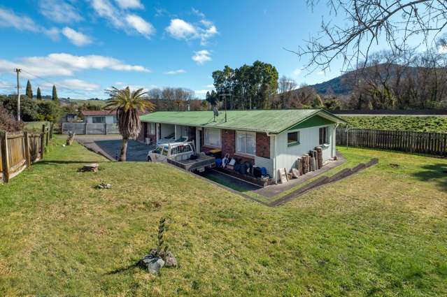 83A & 83B Mount View Drive Mangakakahi_1