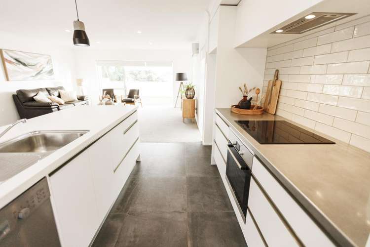 43a Dorset Avenue Westown_5