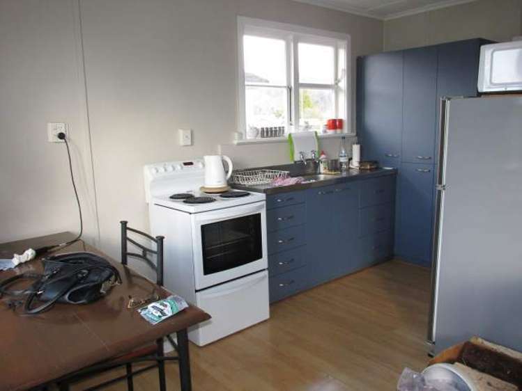 14 Conlon Street Reefton_7