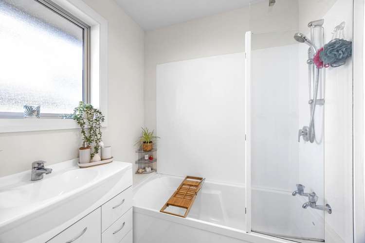 35 Newmark Street Bishopdale_11