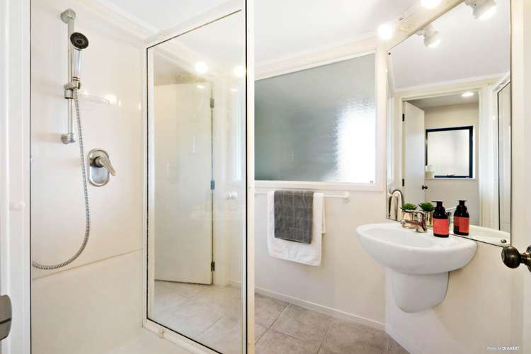 79 Onetaunga Road Chatswood_14