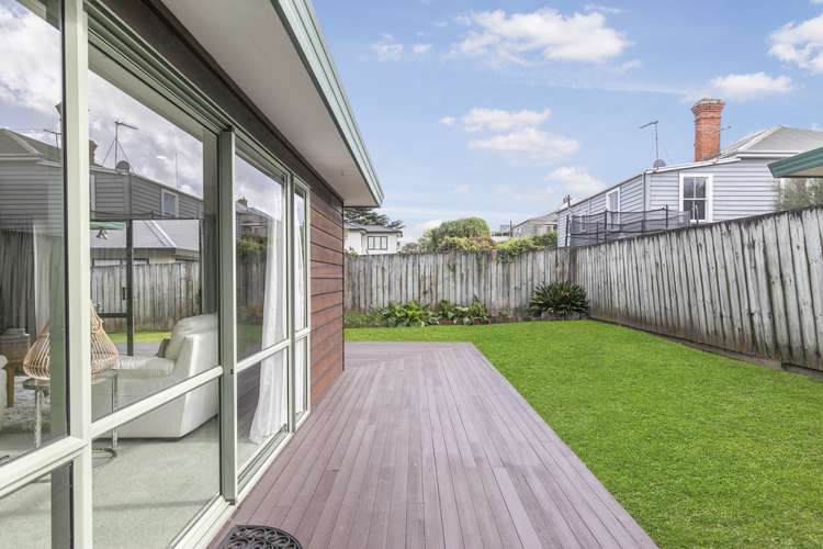 2/161 Church Street Onehunga_13