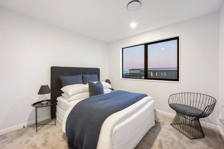 7 Makumaku Place Long Bay_17