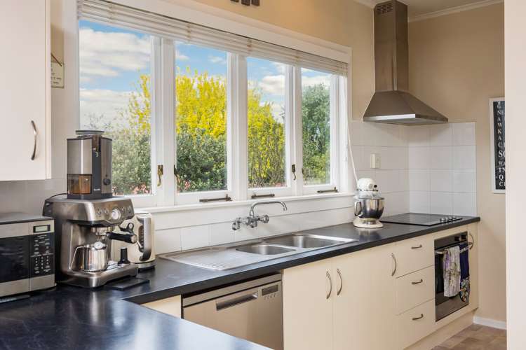 18 Vinter Terrace Mount Albert_9