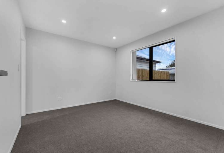 37d Clarkson Crescent Otara_8