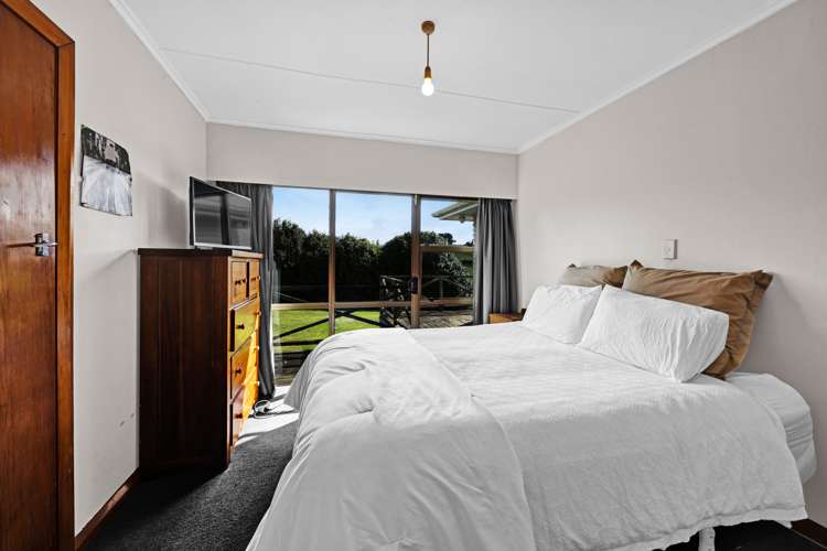 617 Rawhitiroa Road Eltham_13