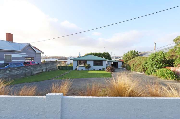 23 Blackwater Street Bluff_33