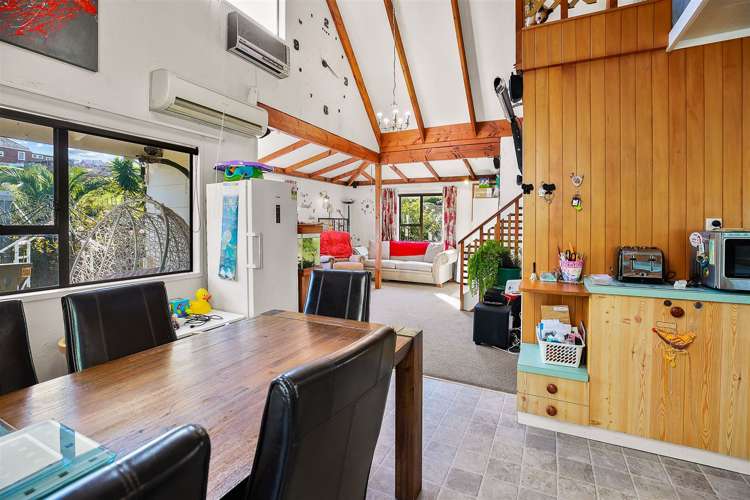 404 Garden Place Thames_0