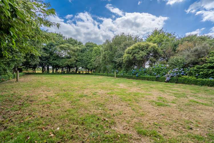 286 Bay Road West Plains_45