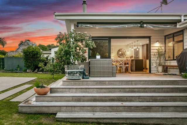 8 Bosun Place Te Atatu Peninsula_1